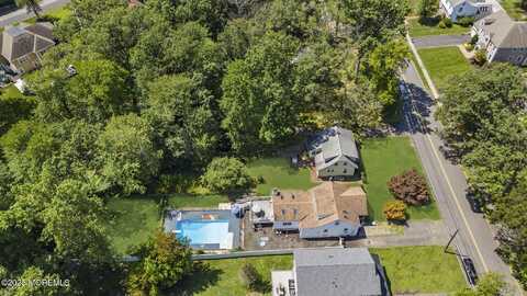 30 Cathedral Avenue, Florham Park, NJ 07932