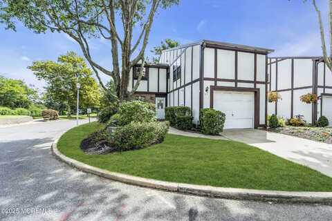 71 Willow Lane, Spring Lake Heights, NJ 07762