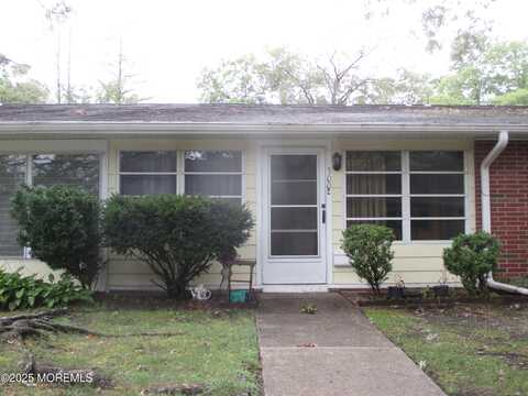 300c W Malvern Court, Lakewood, NJ 08701