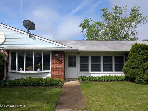 1235d Hamilton Court, Lakewood, NJ 08701