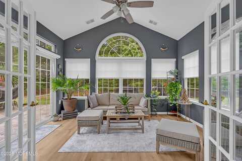 52 Strathmere Street, Waretown, NJ 08758
