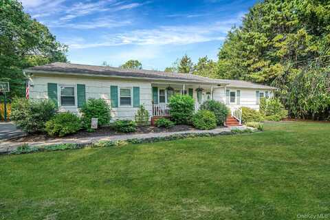 120 Helme Avenue, Miller Place, NY 11764