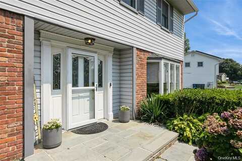 1 Wendy Lane, East Northport, NY 11731