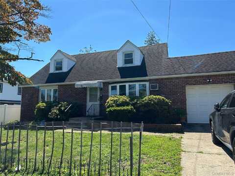 63 I U Willets Road, Albertson, NY 11507