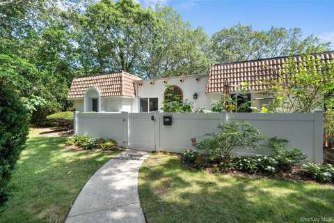 186 Blue Ridge Drive, Medford, NY 11763
