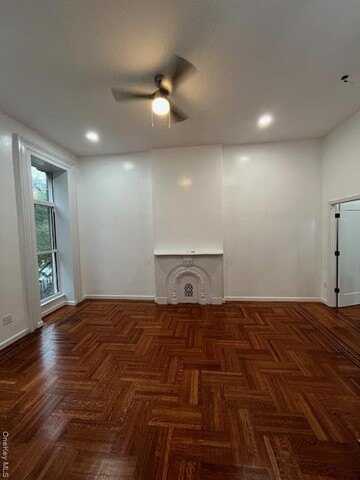 189 Gates Avenue, Brooklyn, NY 11238