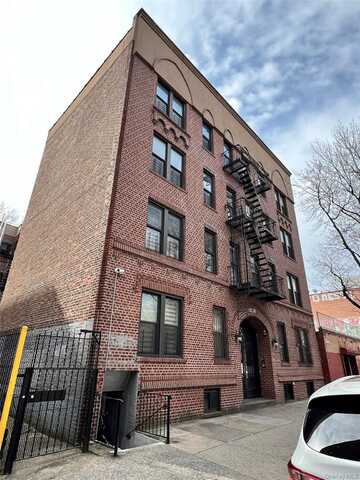 132-30 Sanford Avenue, Flushing, NY 11355