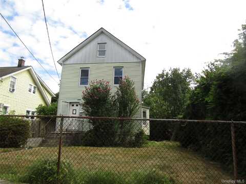 24 Columbia Street, Huntington Station, NY 11746