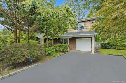 16 Delmar Lane, Commack, NY 11725