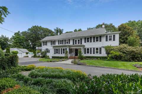 10 Eastview Lane, Old Brookville, NY 11545