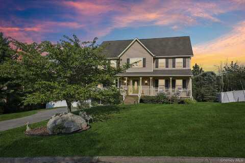 165 Creamery Pond Road, Sugar Loaf, NY 10918