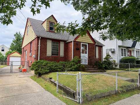 118 Hunnewell Avenue, Elmont, NY 11003