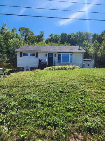 57 Fort Fairfield Road, Presque Isle, ME 04769