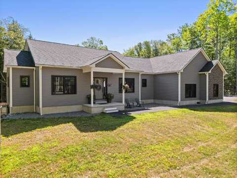 230 Hornbeam Way, Bangor, ME 04401