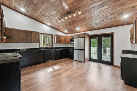 110 Chopps Cross Road, Woolwich, ME 04579
