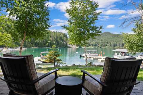 715 LM Beach Lane, Whitefish, MT 59937