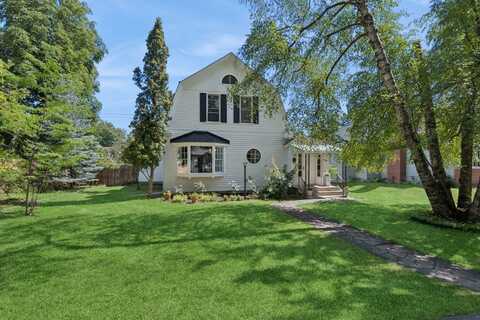 425 5th Avenue E, Kalispell, MT 59901