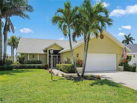 10368 Wild Turkey, BONITA SPRINGS, FL 34135