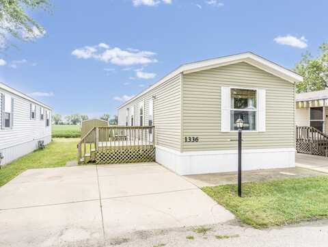 1336 Lauren Drive, Sandwich, IL 60548