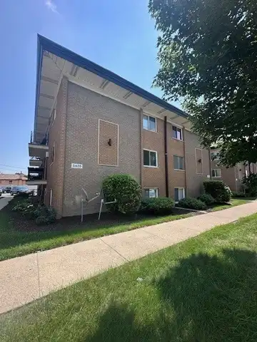 11635 S Pulaski Road, Alsip, IL 60803