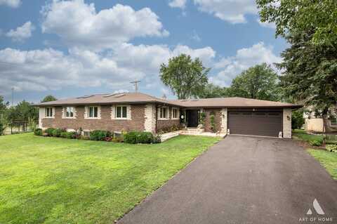 6n654 Harvey Road, Medinah, IL 60157