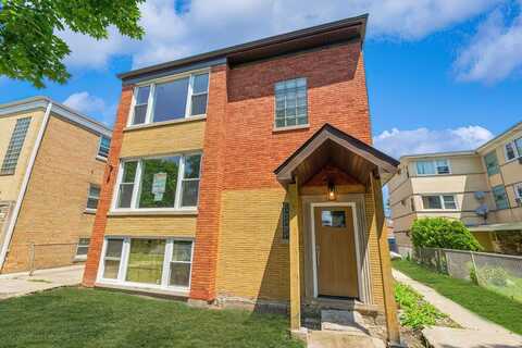 7026 W Diversey Avenue, Chicago, IL 60707