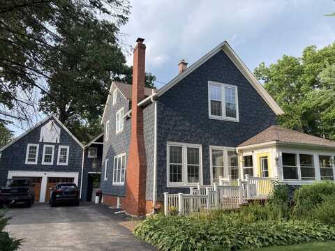 1606 Forest Avenue, Wilmette, IL 60091