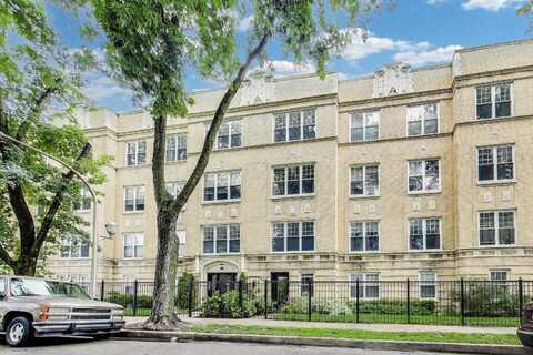 1908 W CHASE Avenue, Chicago, IL 60626