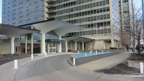 3550 N Lake Shore Drive, Chicago, IL 60657