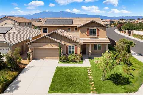 11877 Crossbill Way, Jurupa Valley, CA 91752