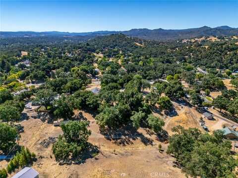 9190 Santa Lucia Road, Atascadero, CA 93422
