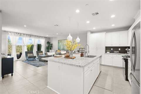 38301 Brookdale Way, Murrieta, CA 92563