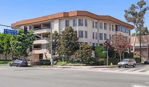 10409 Riverside Drive, Toluca Lake, CA 91602