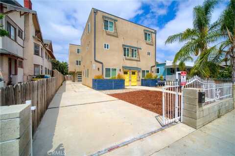 3021 S Raymond Avenue, Los Angeles, CA 90007