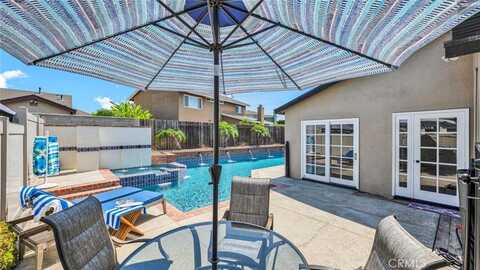 17452 Mayor Lane, Huntington Beach, CA 92647