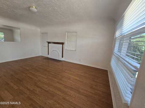515 W Maple Street, Winslow, AZ 86047