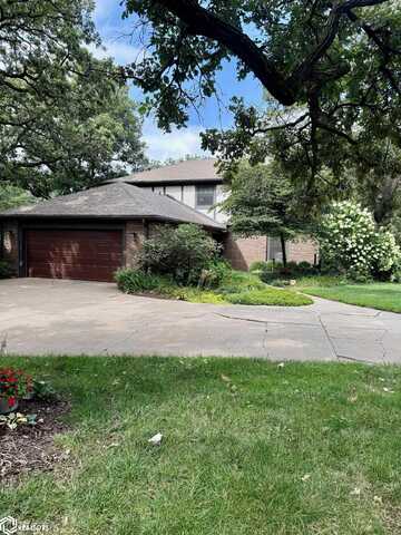 2822 Country Club Drive, Atlantic, IA 50022