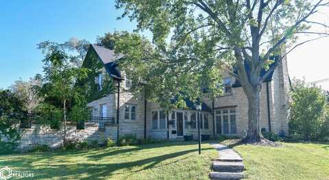 805 Jerome Street, Marshalltown, IA 50158