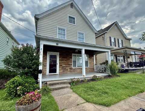 210 Dearborn Street, Fairmont, WV 26554