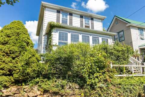 724 Madison Avenue, Morgantown, WV 26501