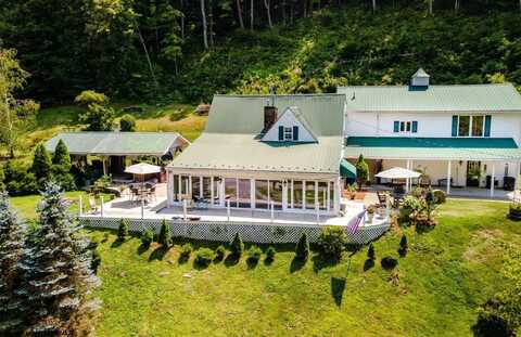 489 Slab Camp Road, Independence, WV 26374