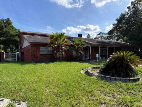 7082 KNOTTS Drive, Jacksonville, FL 32210