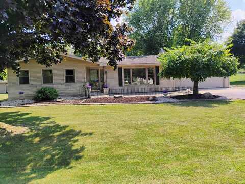 1530 N Terrace Hills road Road, Kendallville, IN 46755