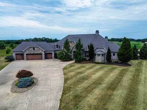1771 Midway Street NW, Uniontown, OH 44685
