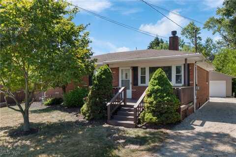 3100 Albrecht Avenue, Akron, OH 44312
