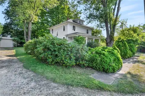 456 Burns Court, Kent, OH 44240
