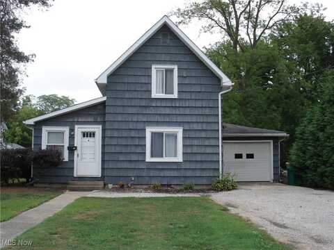 111 E Erie Street, Jefferson, OH 44047