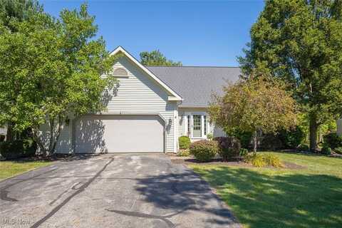 2047 Fairway Boulevard, Hudson, OH 44236