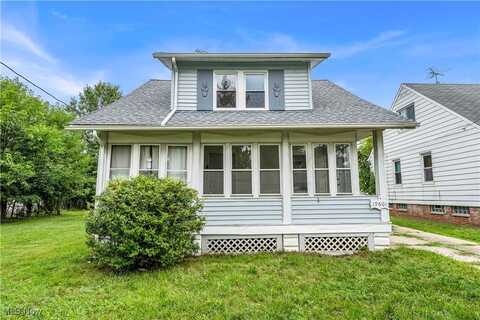 19601 Raymond Street, Maple Heights, OH 44137