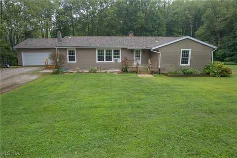 5372 Mennonite Road, Mantua, OH 44255